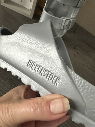 BIRKENSTOCK Arizona EVA Silver Buckled Logo Footbed Sandals Euro 40 L9-M7 NWOT - Picture 4 of 18