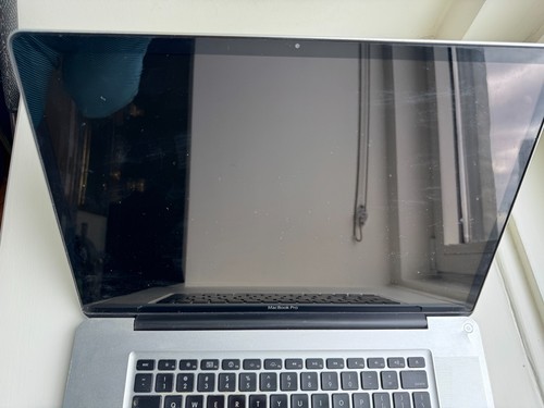 Mid 2010 17-inch Macbook Pro PARTS ONLY 2.53 GHz Intel Core i5 4GB Ram NO HDD - Picture 2 of 16