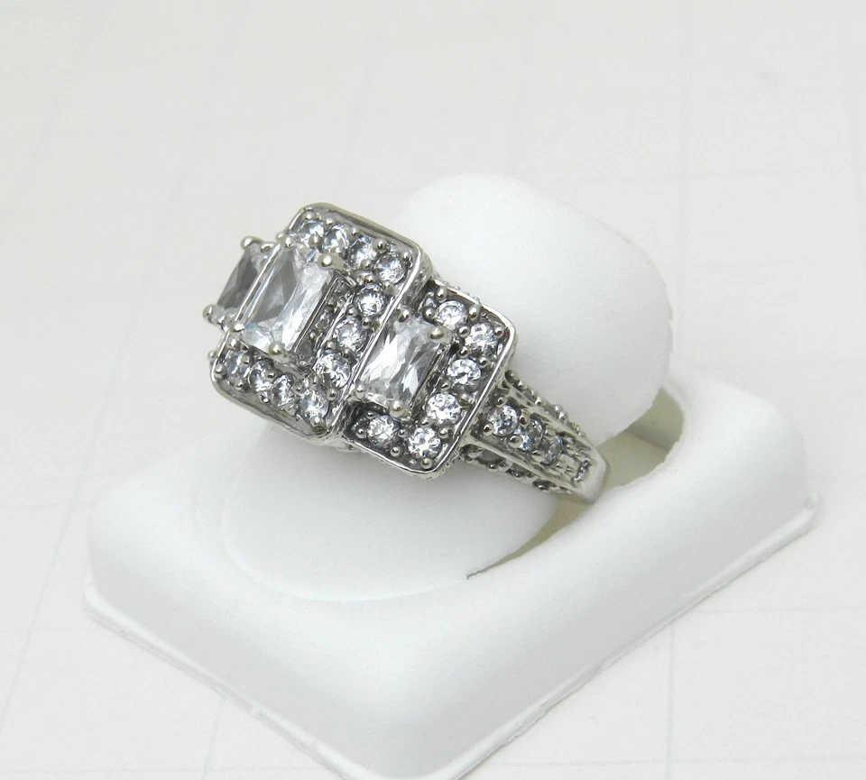 Anillo de oro blanco de 10 quilates con diseño de filigrana vintage de circonitas cúbicas Estate # J57 Foto 3 de 4