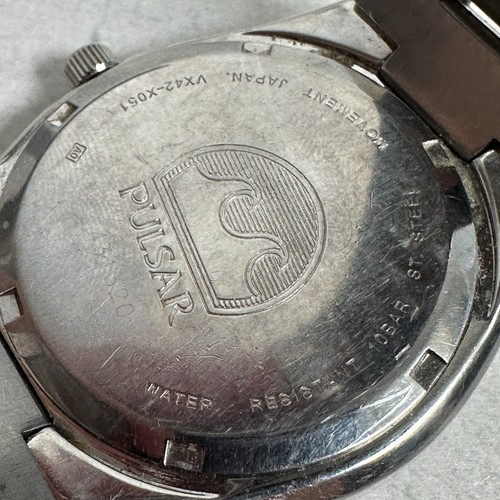 Pulsar Watch Mens 37mm Date Blue Dial Silver Tone 7.5" Quartz New Battery READ - Picture 9 of 11