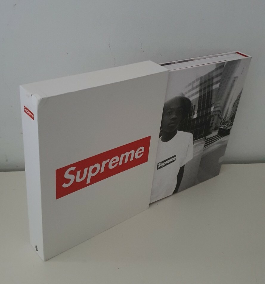 FW19 Supreme Book Vol. 2 published by Phaidon | eBay FW19 Supreme Book Vol. 2 published by Phaidon | eBay