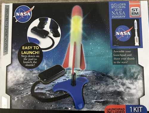 Air powered LED Rocket Launcher-stomp down to take off-NEW in BOX - Picture 3 of 12