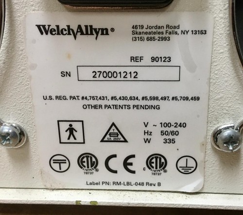 WELCH ALLYN CL300 SURGICAL ILLUMINATOR ! U - Picture 3 of 3