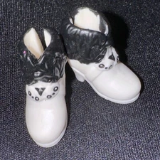 Pair Replacement SHOES for Kuu Kuu Harajuku GWEN LOVES PANDAS Mini Doll Mattel