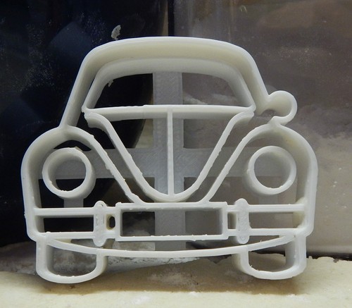 VW BEETLE BUG CAR FRONT VIEW HIPPIES LOVEBUG VEHICLE COOKIE CUTTER USA PR2160 - Picture 4 of 9