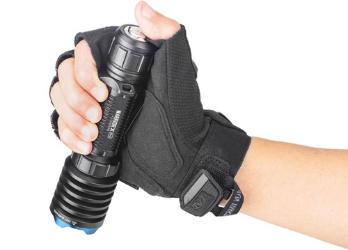 Olight Warrior X Pro LED 2100 Lumen Lichtleistung Taschenlampe Suchscheinwerfer - Bild 7 von 9