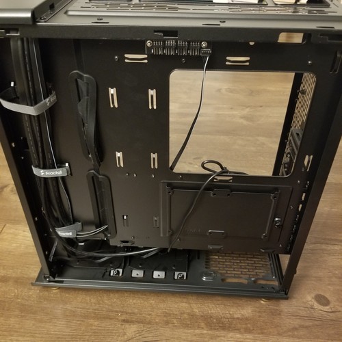Fractal Design North Mid Tower Case - Charcoal Black/Walnut - Photo 7/8