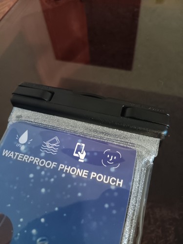 Waterproof Phone Pouch With Strap NEW In Case USA Seller! - Photo 4 sur 12