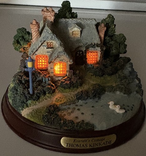 Thomas Kinkade “Everett's Cottage" Battery Lighted Cottage House Collectible - Picture 1 of 10