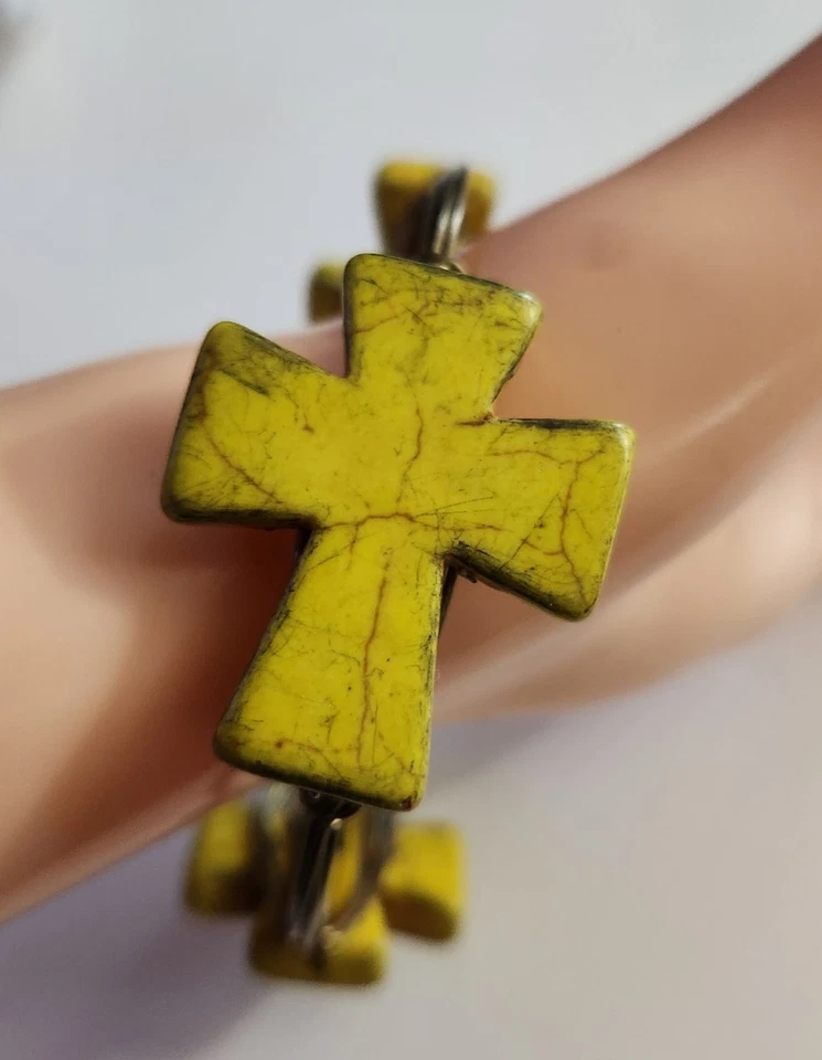  Brazalete Brazalete Envolvente de Alambre Retorcido Amarillo Howlita Piedras Cruz Cristiana Foto 2 de 4
