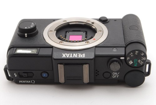 Pentax Q Body Digital Camera Compact Mirrorless System with Clean Mount - Picture 7 of 9