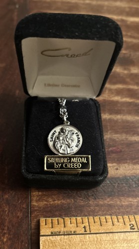 Vtg Sterling Silver 0.925 St. Francis Catholic Medal; 20” Chain By Creed; NOS - Picture 2 of 3