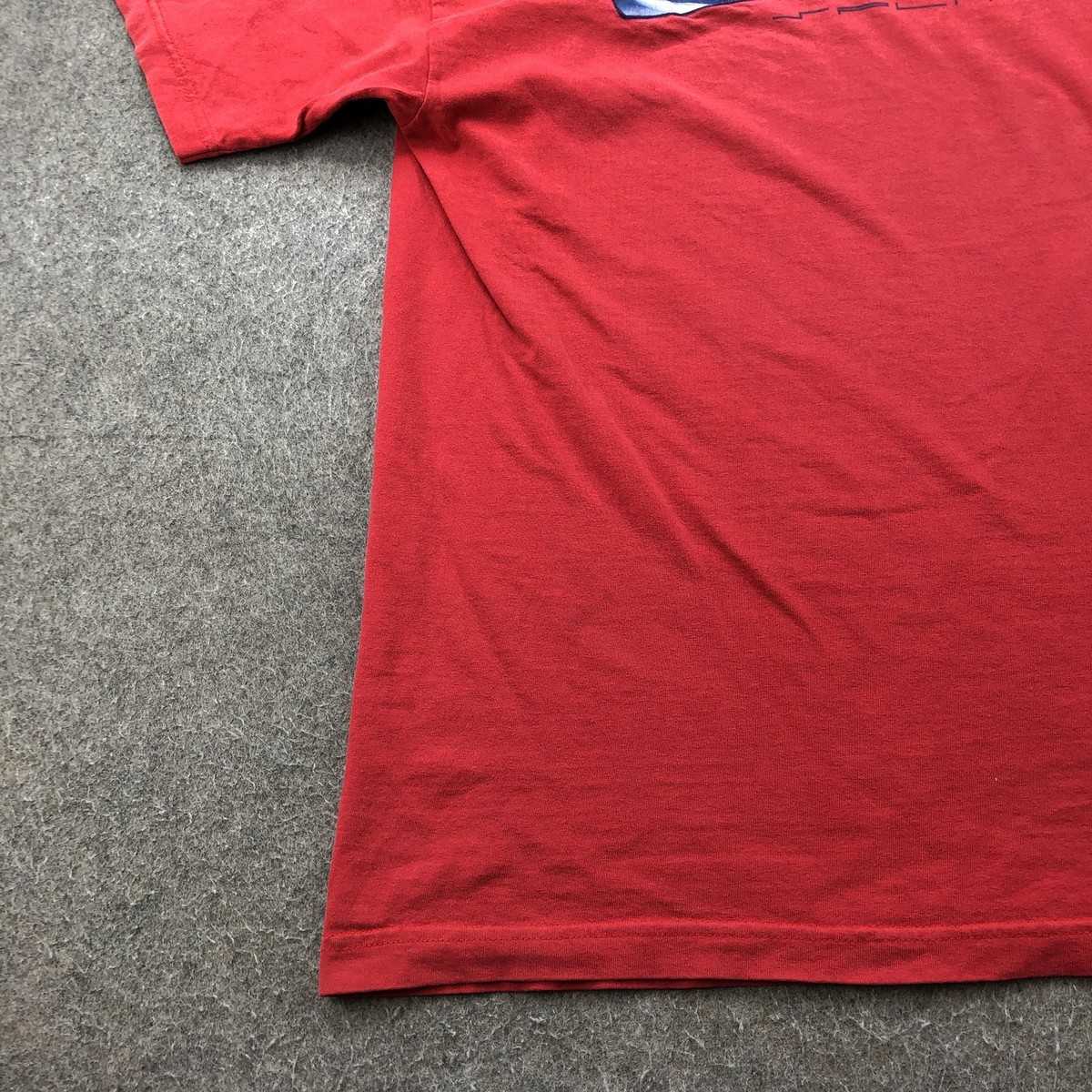 Vintage Split Shirt Mens XL Red Skateboarding Graphic Tee Y2K