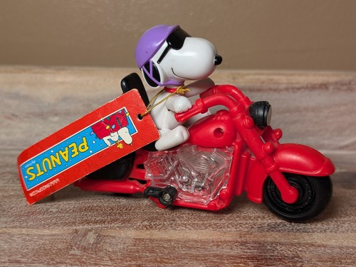 Snoopy On A Motorcycle Candy Dispenser - No Candy- Pre- Owned - Bild 3 von 3