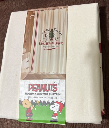 Peanuts Snoopy & Charlie Brown Fresh Trees Weihnachten Stoff Duschvorhang-Neu in Verpackung - Bild 1 von 4