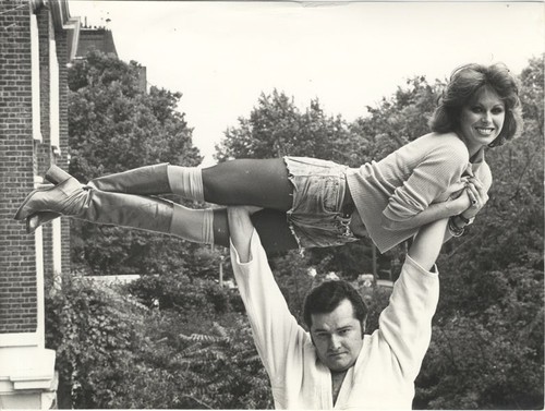 Joanna Lumley sexy denim pantaloncini stivali The Avengers TV foto originale timbrata