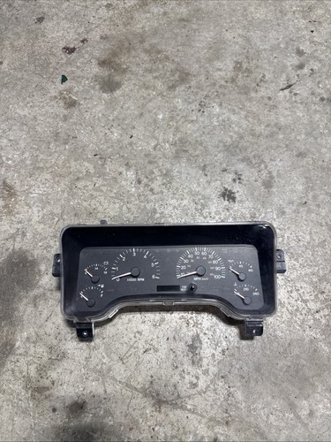 1997-2001 Jeep Cherokee XJ Speedometer Instrument Cluster Gauges Assembly 214K