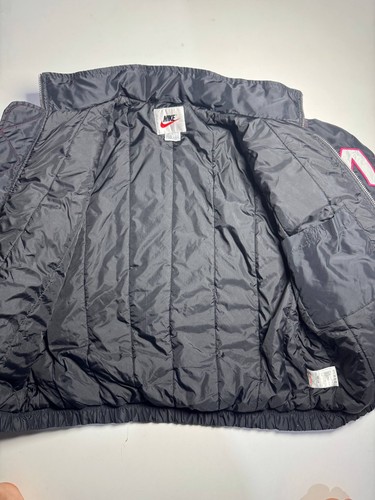 VINTAGE 90s NIKE Big Logo Sleeve Spellout Puffer Jacket Black Pink Y2K Retro L - Picture 18 of 19