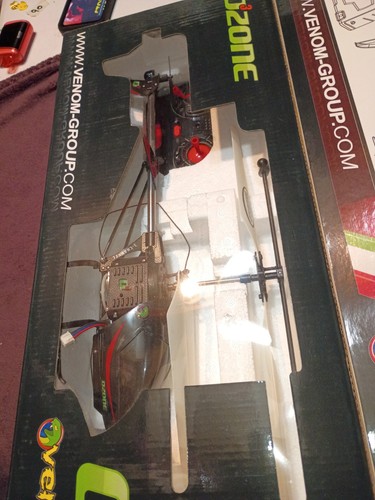 Ozone 3 Channel helicopter Venom-group NEW Rare - Picture 10 of 16