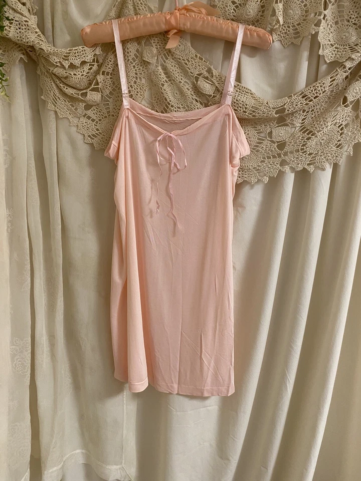 1940’s Montgomery Wards Camisole Slip Sz 40 Petal Pink Shortie “Beau Dura” - Image 3 of 4