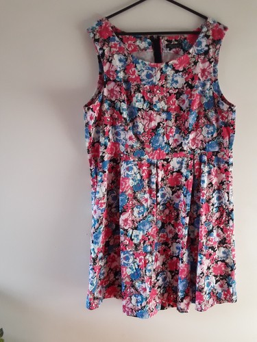 CROSSROADS Dress Womens Size 20 Floral Fit and Flare Sleeveless Summer Dress - Picture 6 of 13