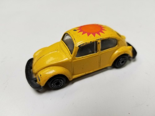Dynawheels 1983 by Zee Volkswagen Yellow with Sunburst 1/64 - Picture 2 of 3