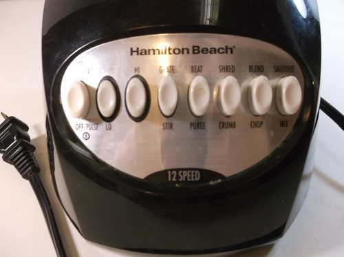 HAMILTON BEACH MODEL 52282 WAVE ACTION BLENDER, 12 SPEED, 6 CUP, BLACK - Picture 2 of 10