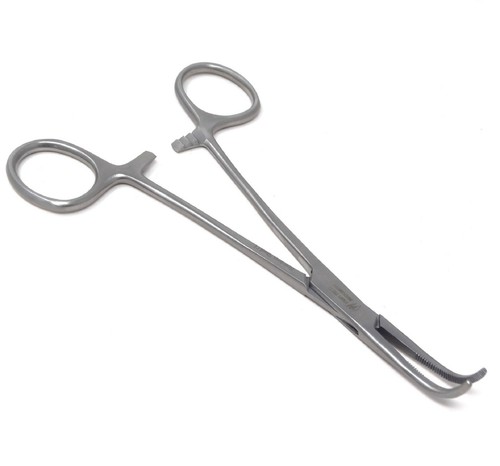3 Full Curved Stainless Steel Right Angled Hemostat Forceps 6" Serrated - Picture 5 of 7