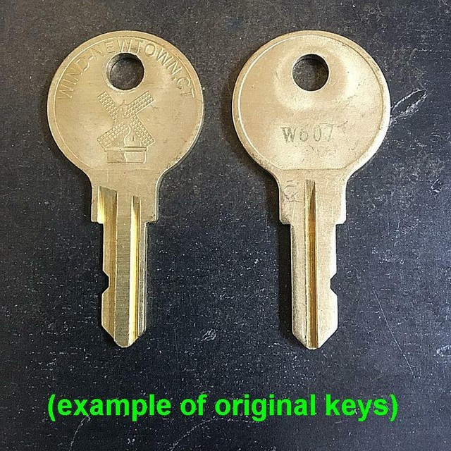 (2) Wind Danbury Hirsh / Staples Replacement Keys Key Code
