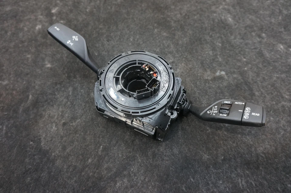 Interruptor de palanca de resorte de reloj de columna de dirección OEM 61316833439 BMW I3 94 REX 2014-21 Foto 3 de 4