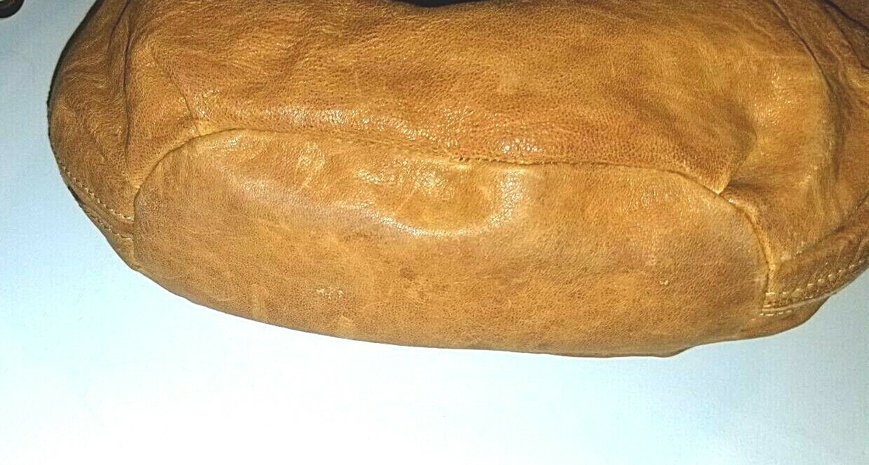 Foto 7 di 12