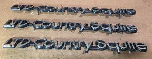 (1) FORD LTD COUNTRY SQUIRE CIRCA '90 EMBLEM 9.7" E8AB 74291 B62 {X157) - Picture 5 of 11