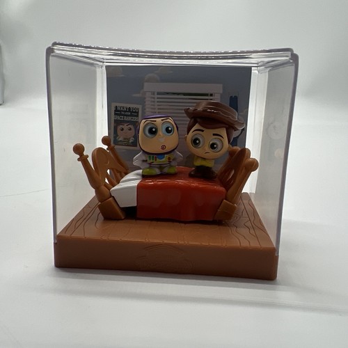 Disney Doorables Movie Moments Series 1 Toy Story Mini Figures Woody Buzz - Picture 1 of 7