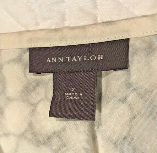 Falda ANN TAYLOR Blanco Ojales con Bordado Negro Línea A Algodón Talla 2 - Imagen 3 de 12