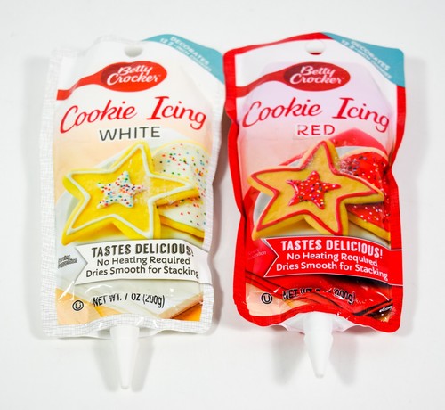 4 Betty Crocker 2 RED/ 2 WHITE Cookie Icing 7 ounce pack Ready to use 05/09/2025 - Picture 2 of 7