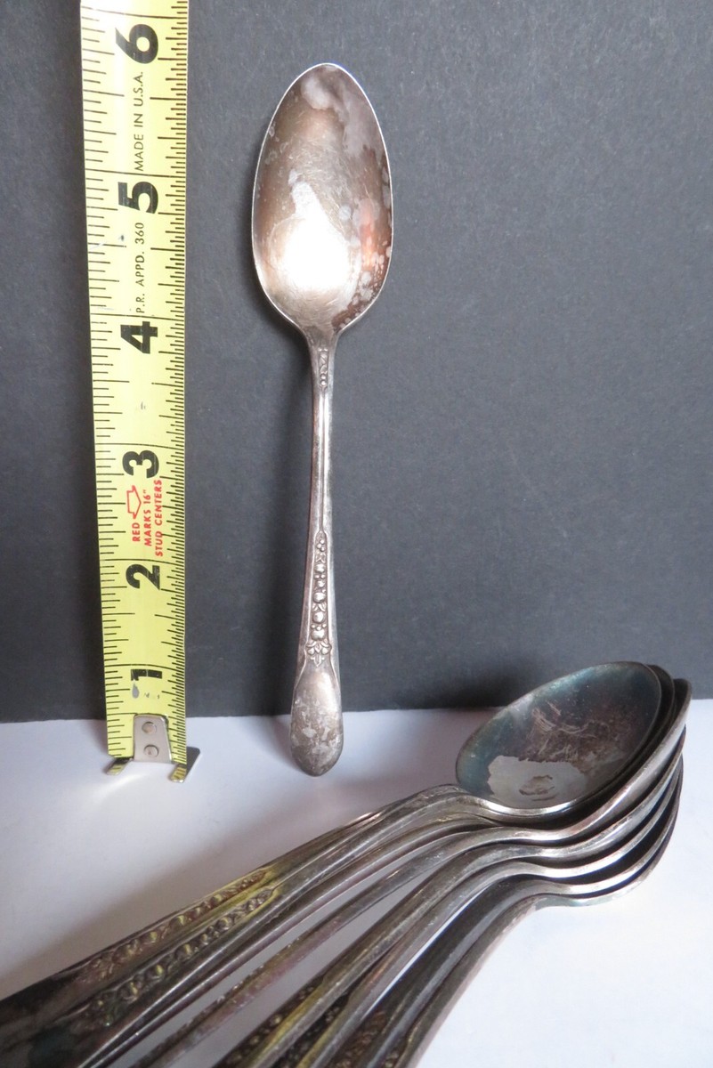 VINTAGE WM Rogers MFG. CO. 6