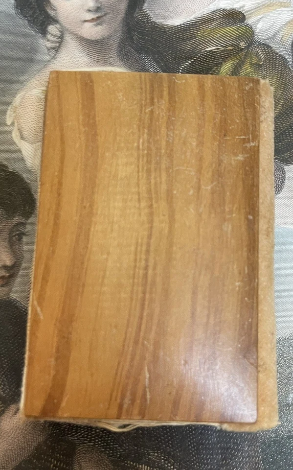 Étui Porte-aiguille Ancien bois d’Olivier Souvenir du POULIGUEN décor floral - Photo 3/4