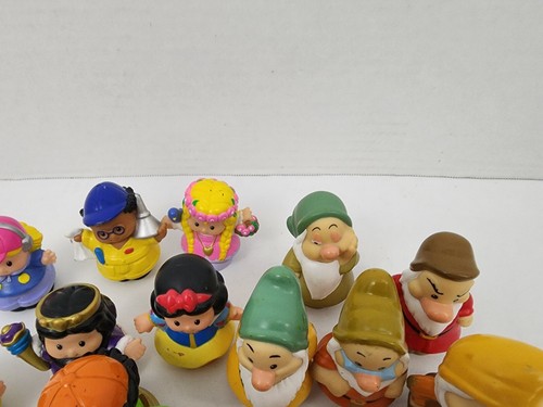 Fisher Price Little People Konvolut 15 Personen Figuren Jungen Mädchen  - Bild 5 von 7