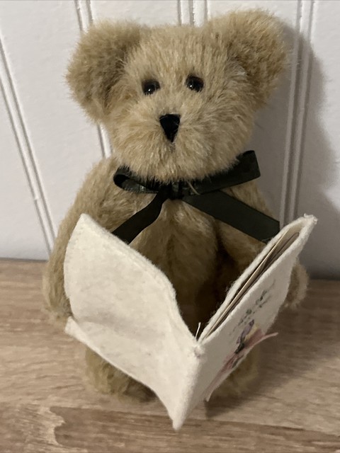 Boyds Thinkin' of Ya Series "Missy"Plush Bear w/Cloth Book Boyd’s Bears Boyds Thinkin' of Ya Series "Missy"Plush Bear w/Cloth Book Boyd’s Bears