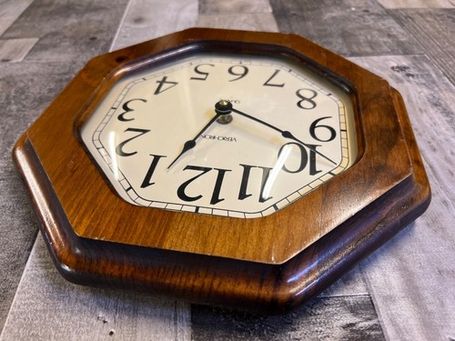 Orologio da parete ottagonale vintage VERICHRON con cornice in legno massello 10,5". BELLO testato! - Foto 4 di 6