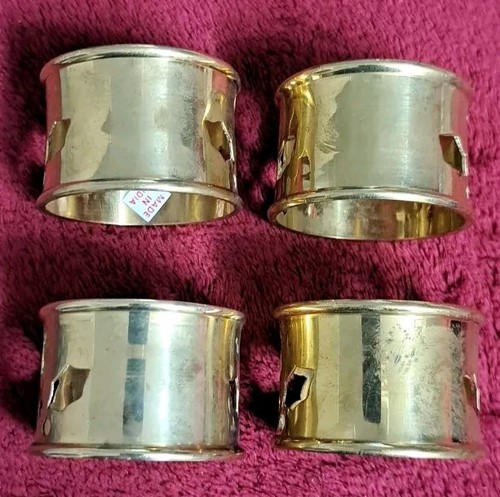 Dansk Set of 4 Brass Holly Napkin Rings - (2 Available) - Picture 11 of 11