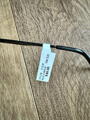 Quay Australia Fleur Sunglasses Black/Smoke Round Cutout Style Metal Frame - Bild 8 von 8