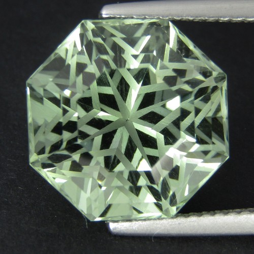 10.75Cts Deluxe Natural Green Amethyst (Prasiolite) Octagonal Cut Collection VDO - Picture 3 of 6