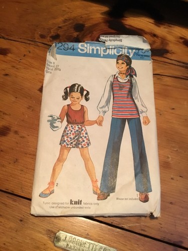 VINTAGE SIMPLICITY 9294 GIRLS SIZE 8 TUNIC TOP SCOOTER SKIRT & PANTS PATTERN - Picture 1 of 5