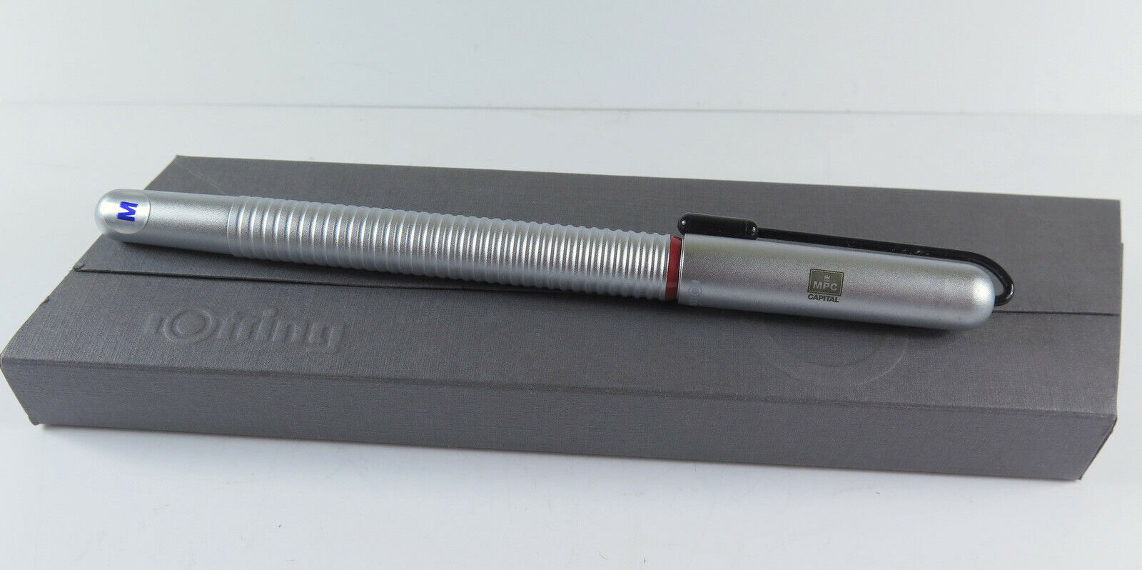 Rotring 900 Fountain Pen M Nib with advertising, new old stock Rotring 900 Fountain Pen M Nib with advertising, new old stock
