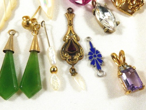 Mix Lot of 22 Pendants Charms Earrings Stone Beads parts for crafts or wear - Picture 3 of 12