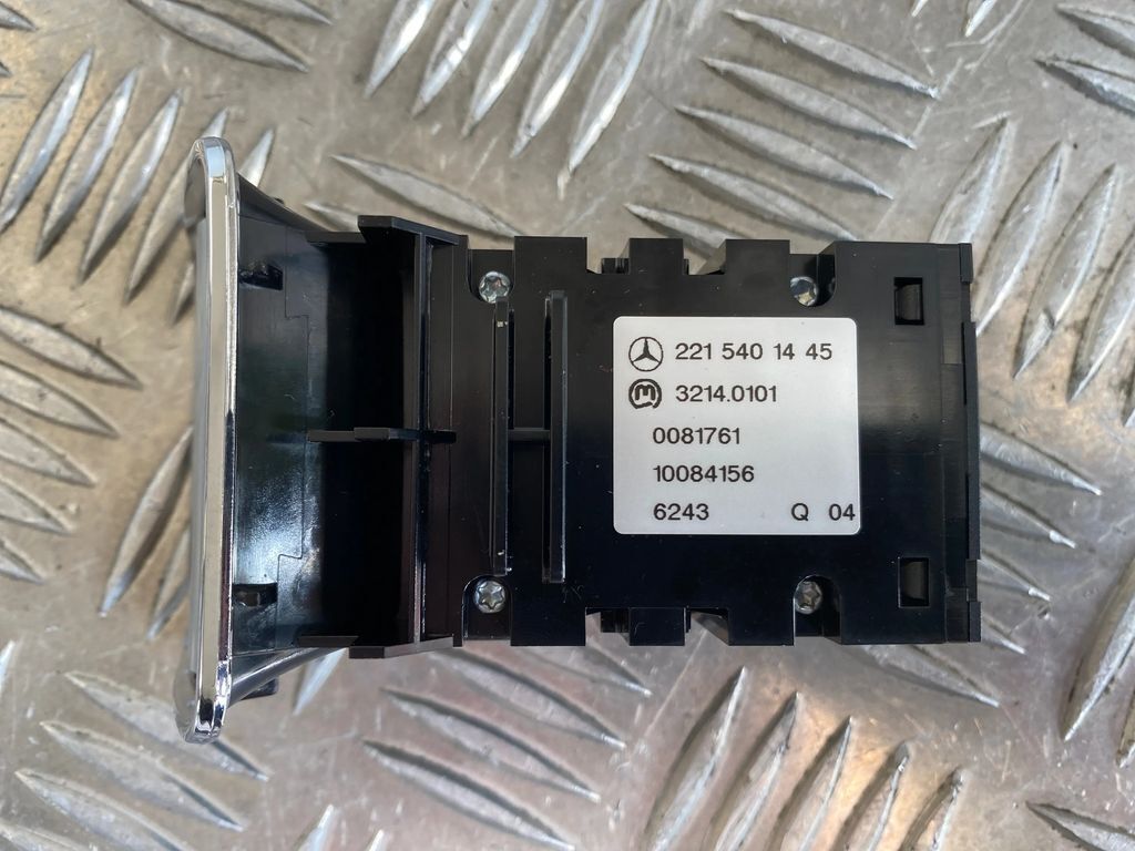Picture 2 of 5