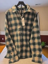 Rhythm Green Flannel Men’s Size Small New with Tags