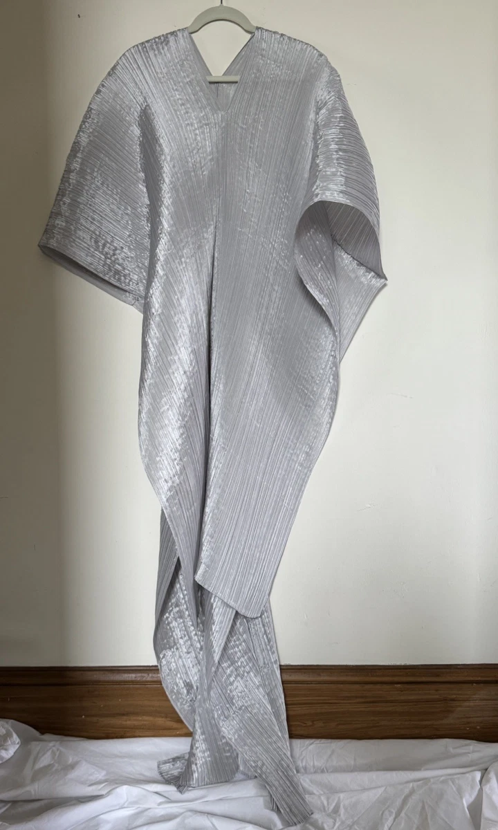ISSEY MIYAKE Polyester Scarves & Wraps for Women for sale | eBay