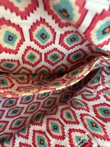 Vera Bradley Quilted Call Me Morgan Paisley Pink Multi Color Shoulder Travel Bag - 第 15/24 張圖片